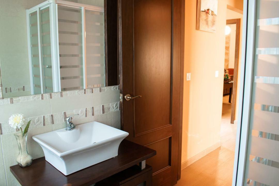 Casa Con Piscina De Agua Salada Villa Pepucho 1 コルドバ エクステリア 写真
